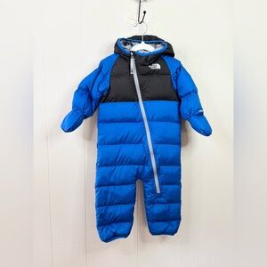 The North Face 550 down fill lil snuggler snow suit full zip hooded 12-18 months